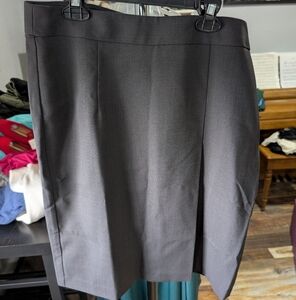 a new day Charcoal Pencil Skirt Size M NWT